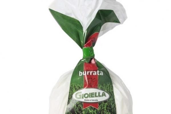 Burrata di mozzarella